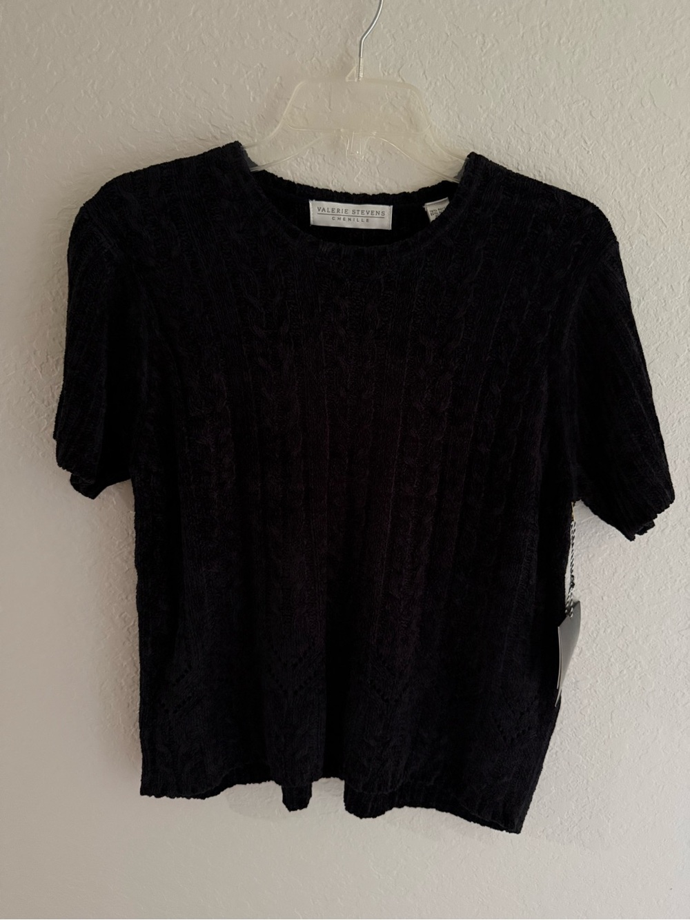 Valerie Stevens Black Short-Sleeve Cable Knit Crew Top